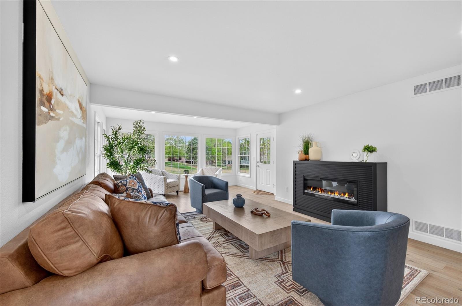 8943 Greenspointe Lane