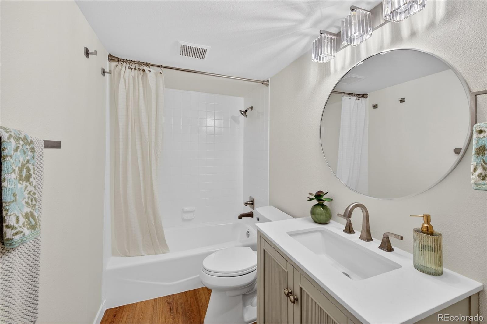 8943 Greenspointe Lane