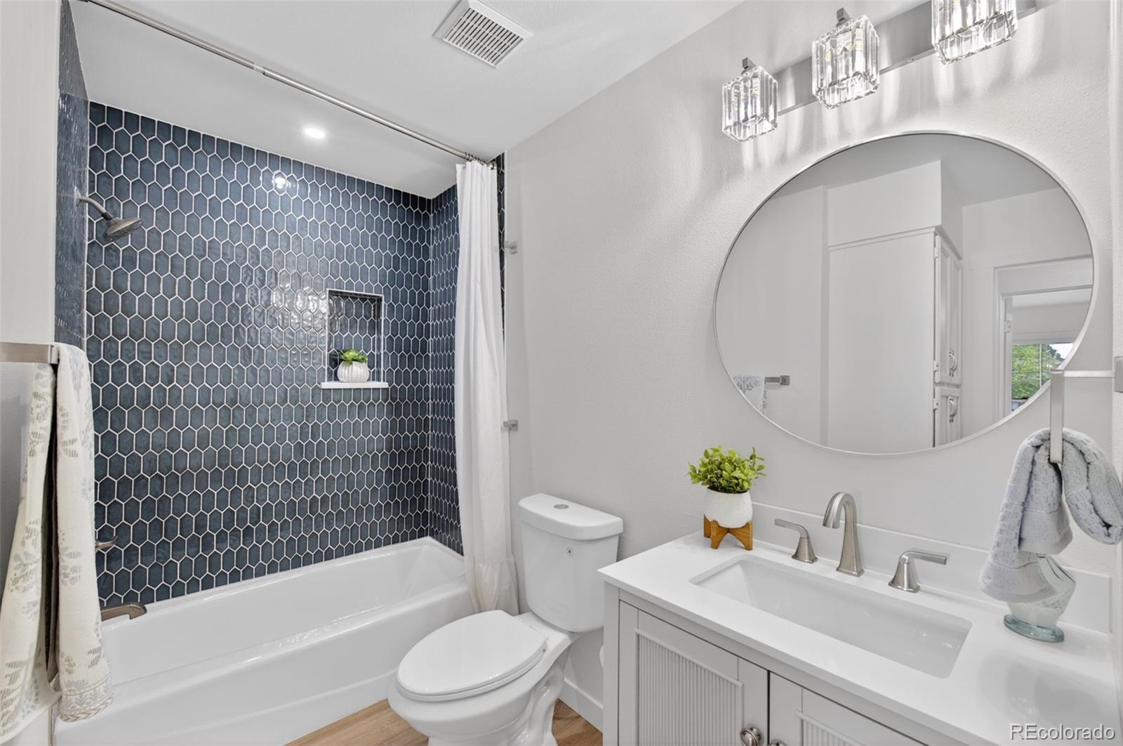 8943 Greenspointe Lane