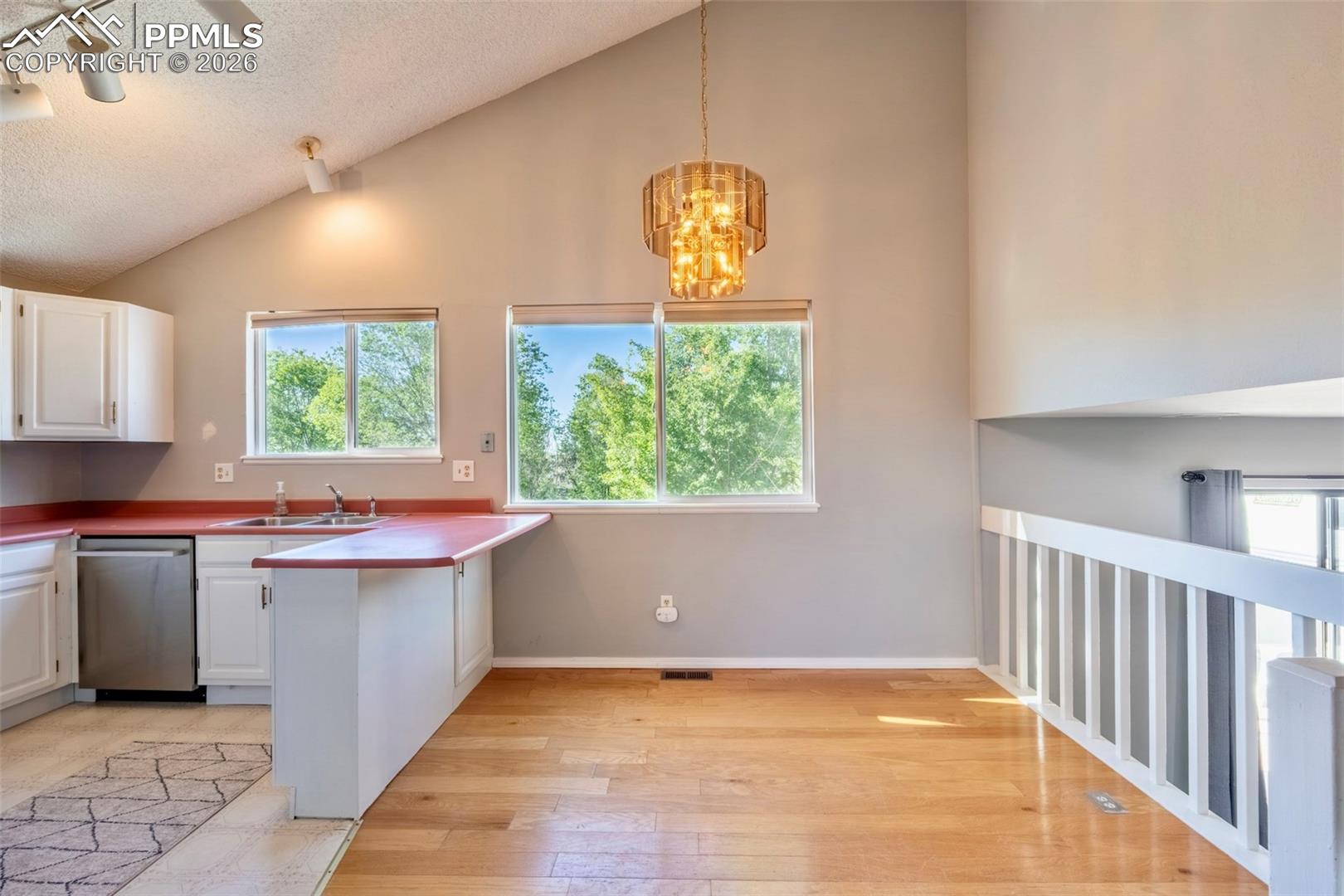 955 Crosstrail Drive