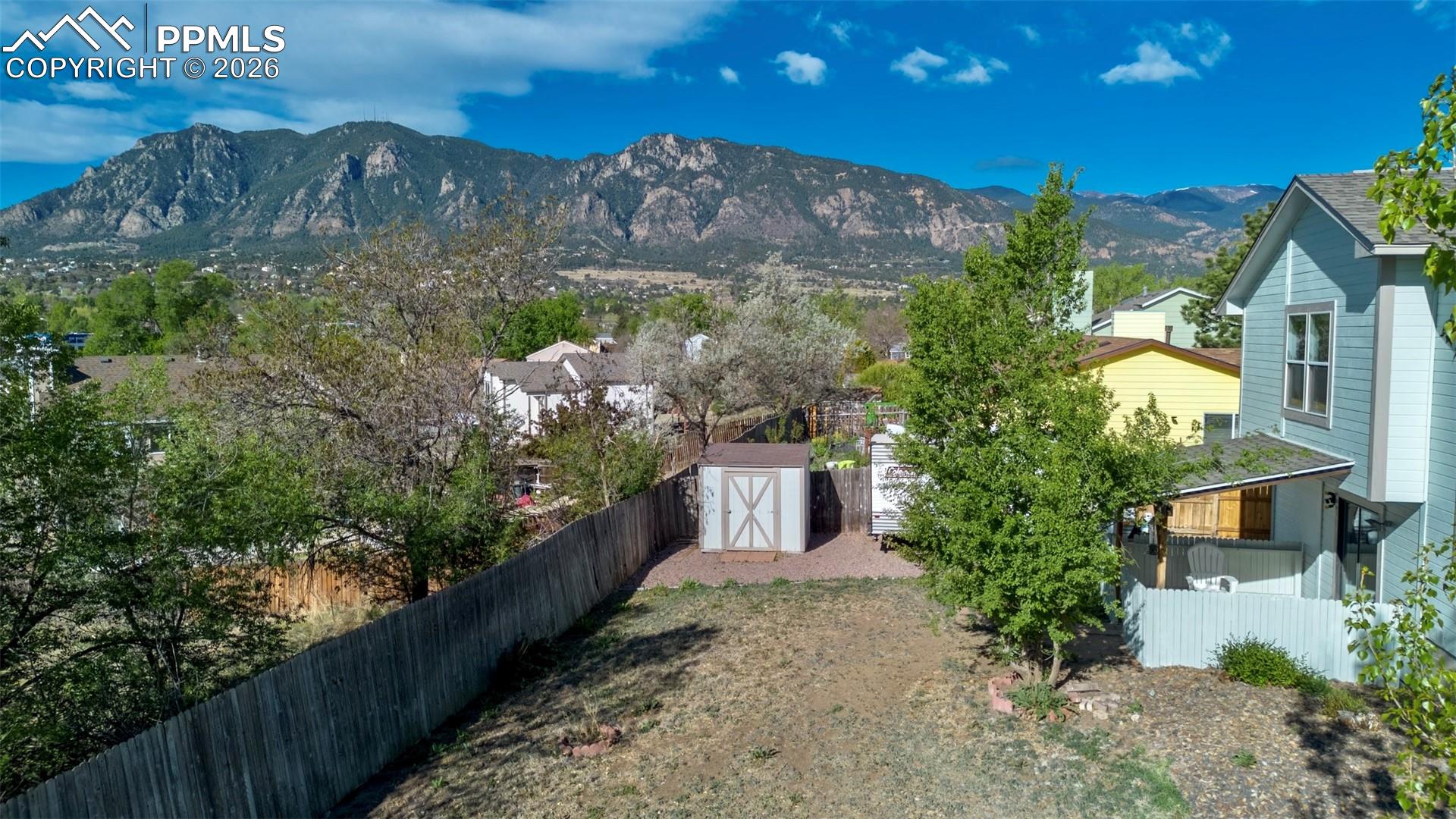 955 Crosstrail Drive
