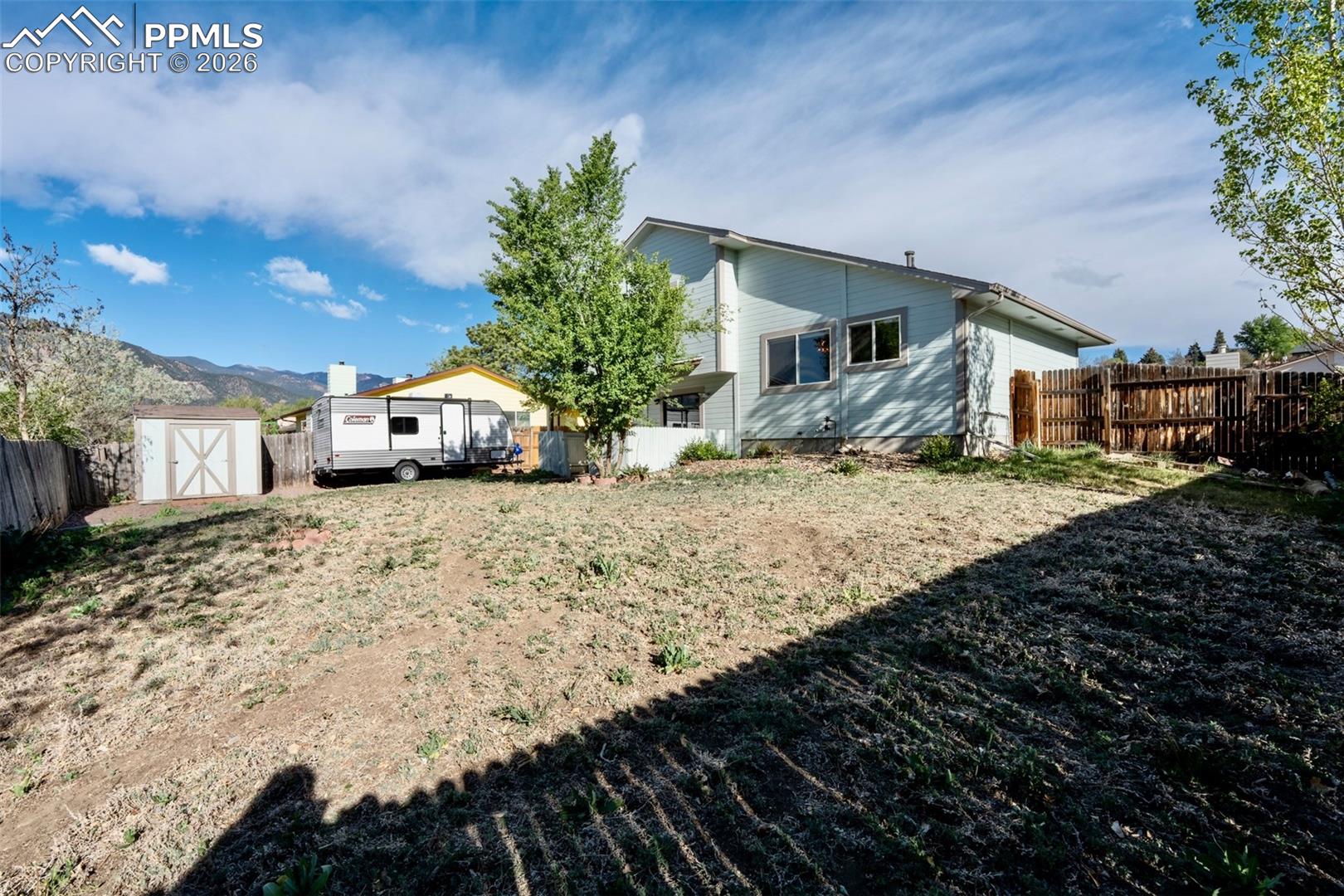 955 Crosstrail Drive
