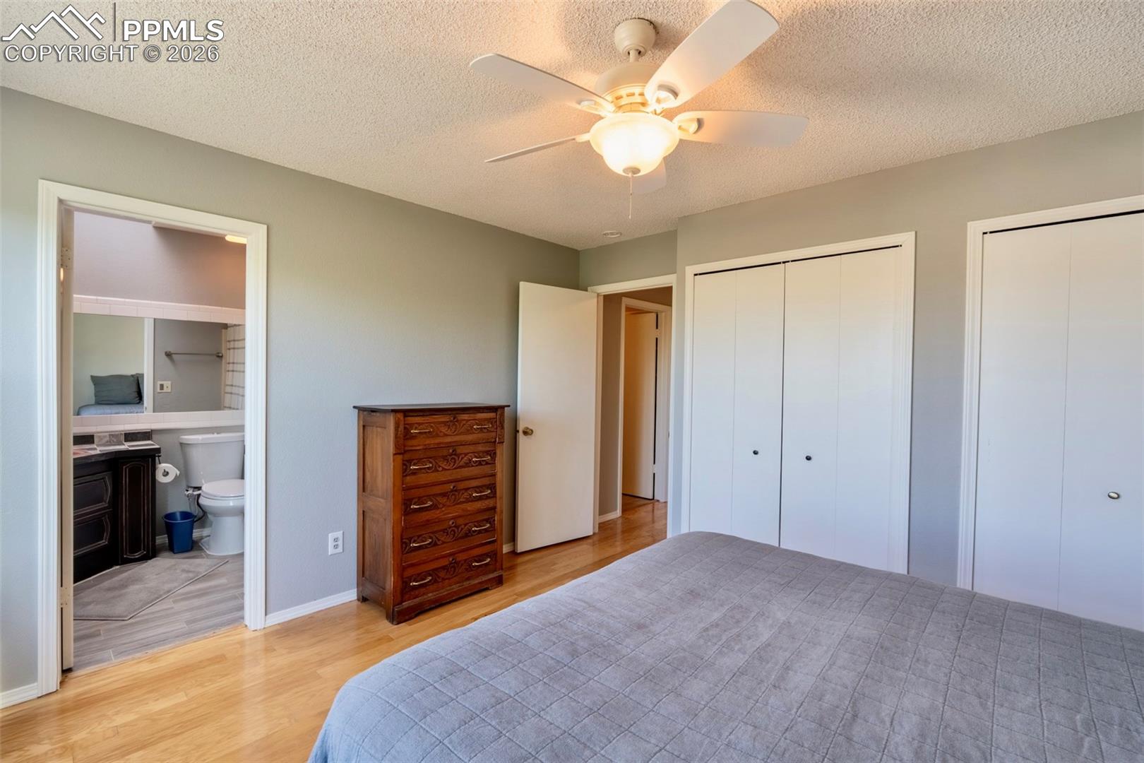 955 Crosstrail Drive