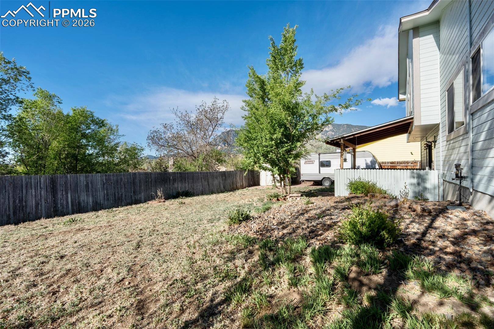 955 Crosstrail Drive