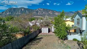 955 Crosstrail Drive