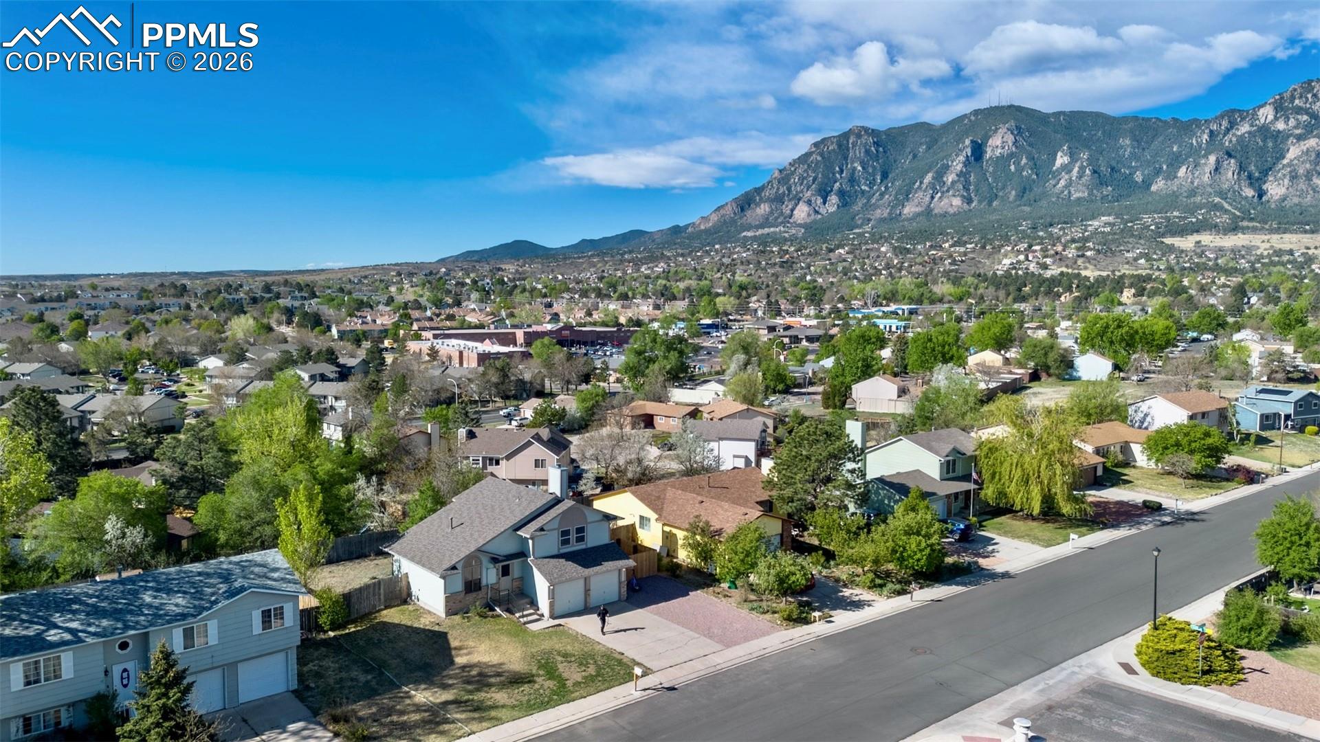 955 Crosstrail Drive