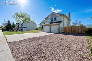 955 Crosstrail Drive