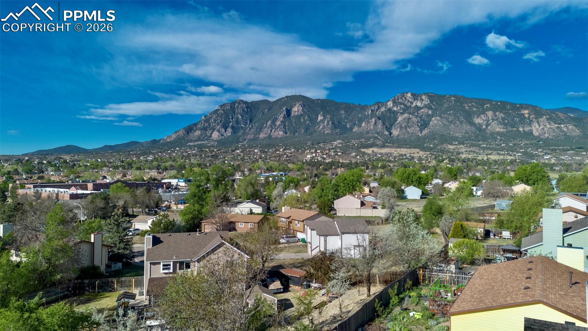 955 Crosstrail Drive