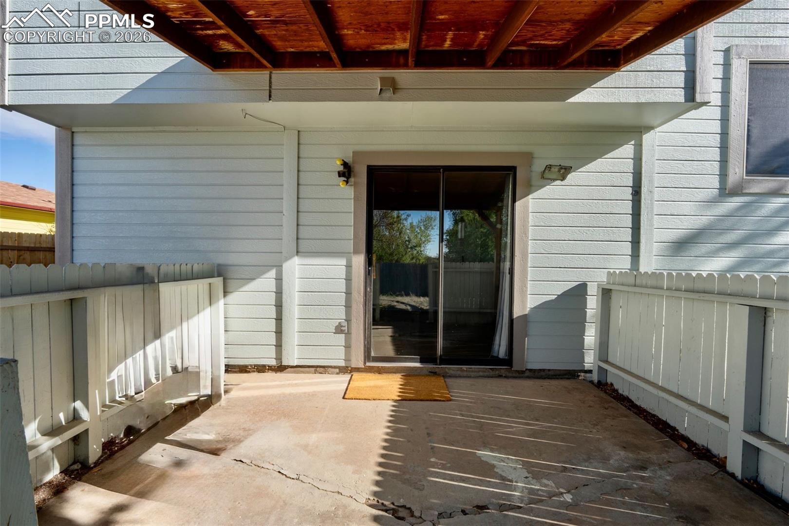 955 Crosstrail Drive