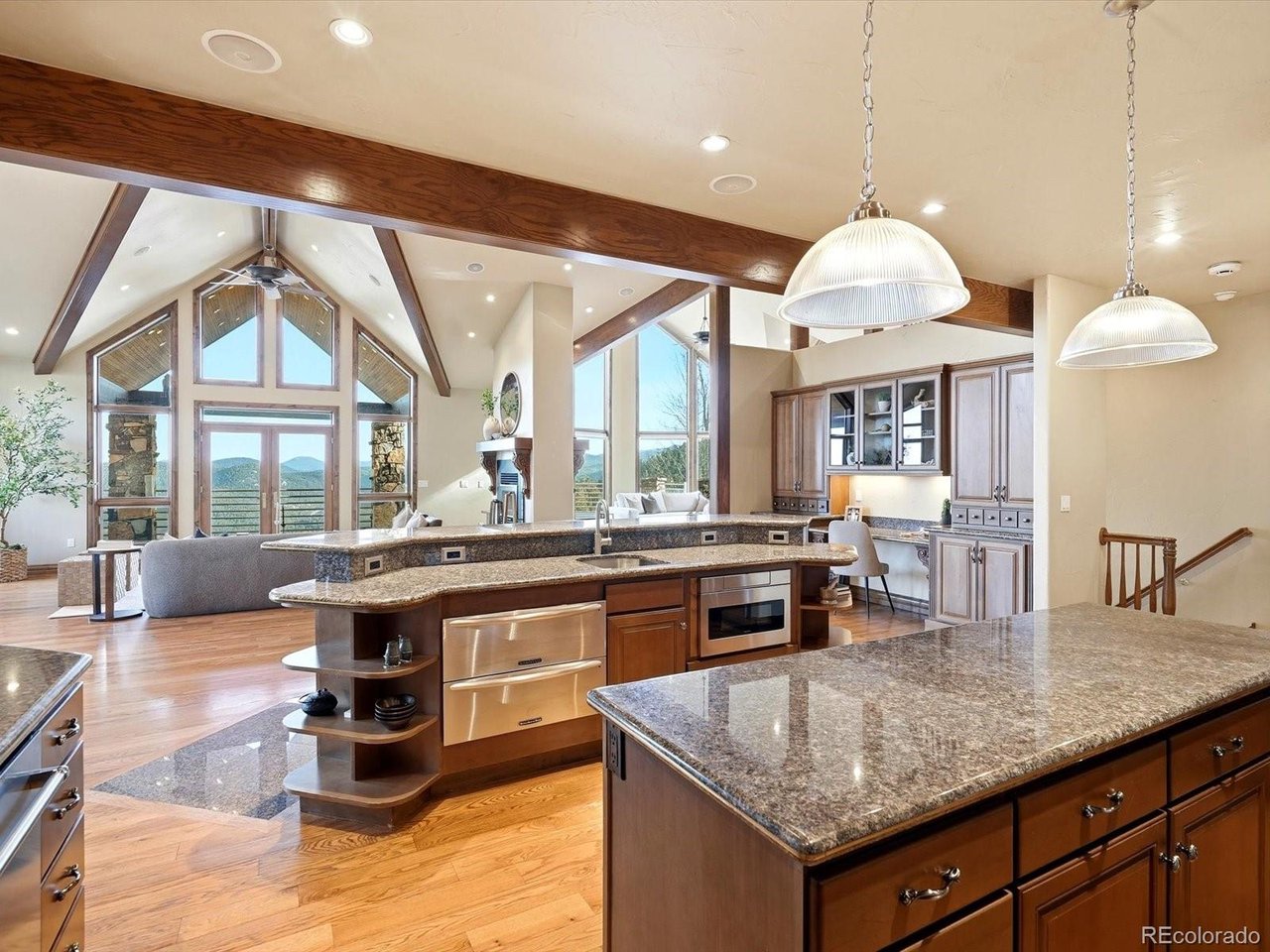 187 Fox Ridge Dr