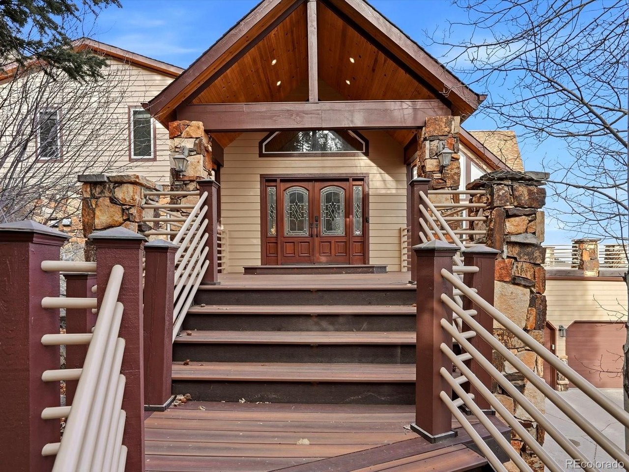 187 Fox Ridge Dr