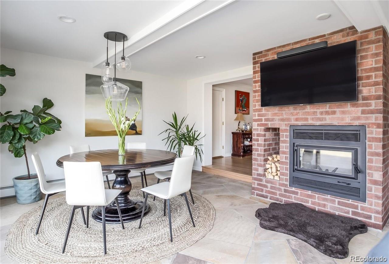 905 S Harrison Street