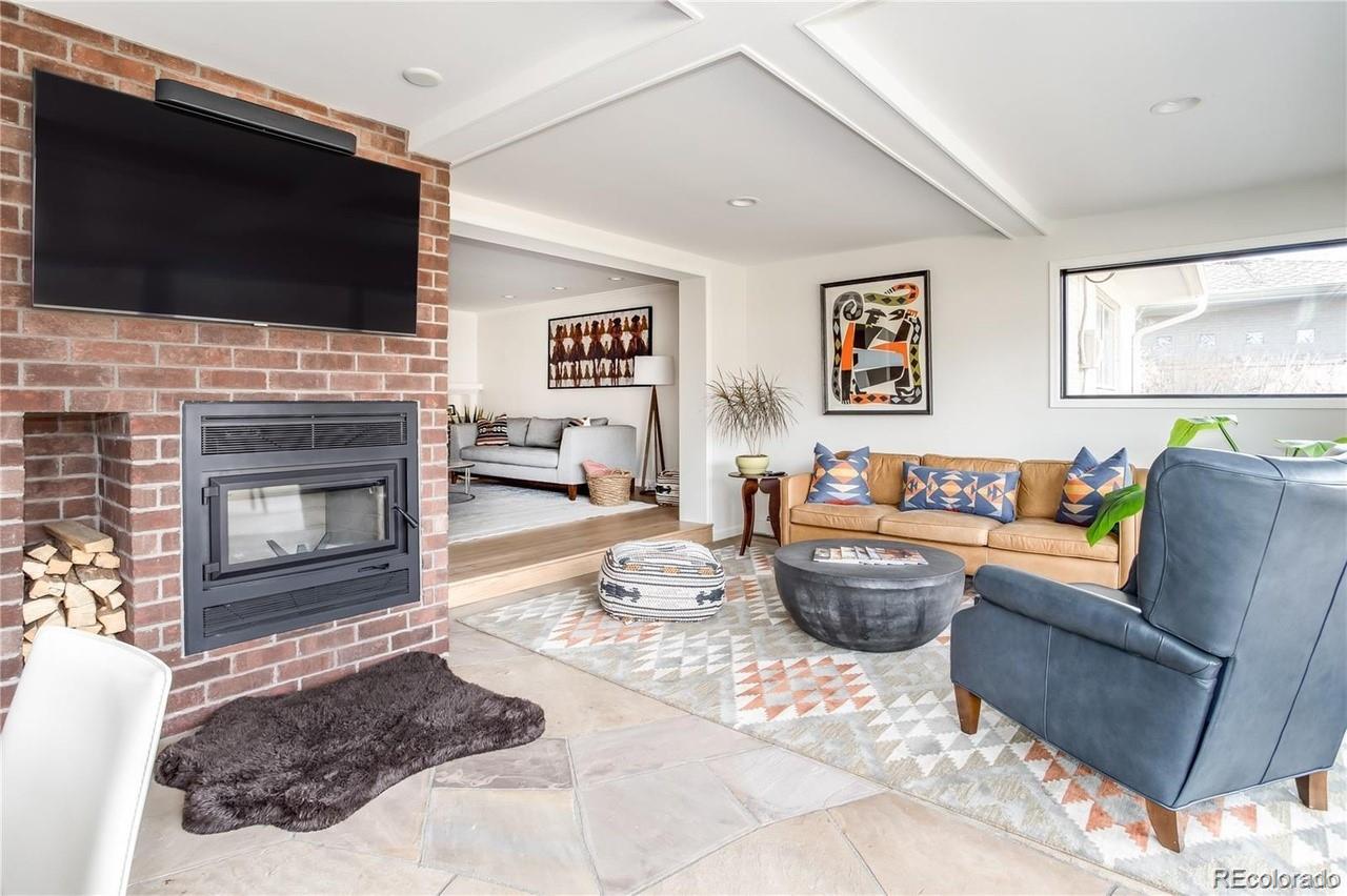 905 S Harrison Street