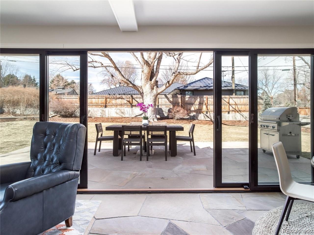 905 S Harrison Street