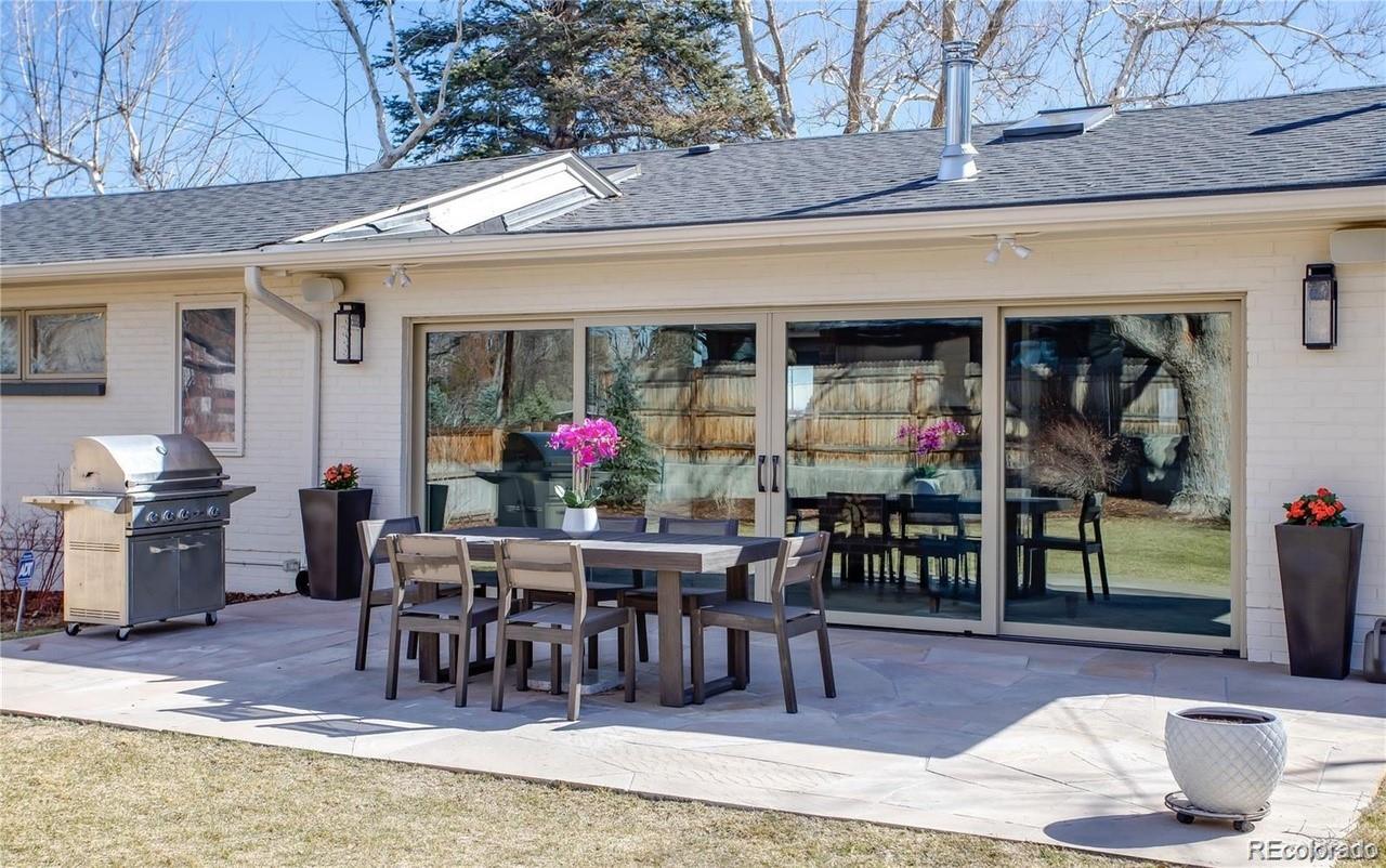 905 S Harrison Street