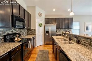 8229 Hardwood Circle