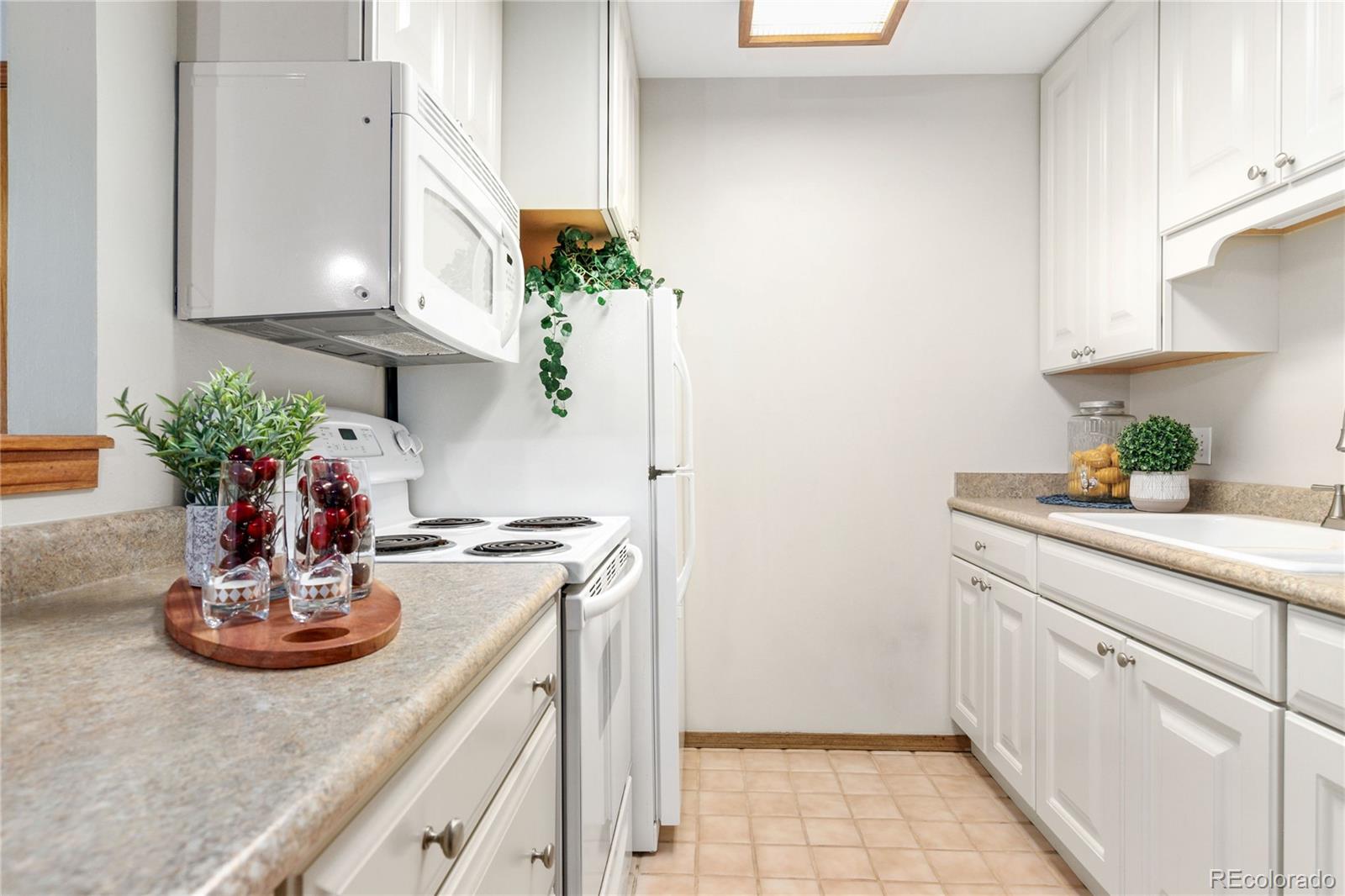 4931 Garrison Street Unit: 201G