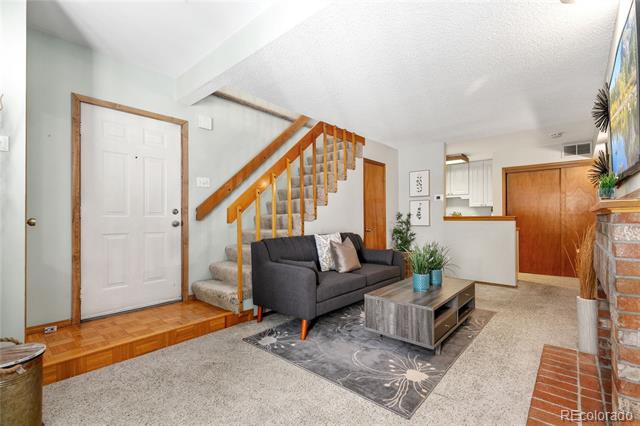 4931 Garrison Street Unit: 201G