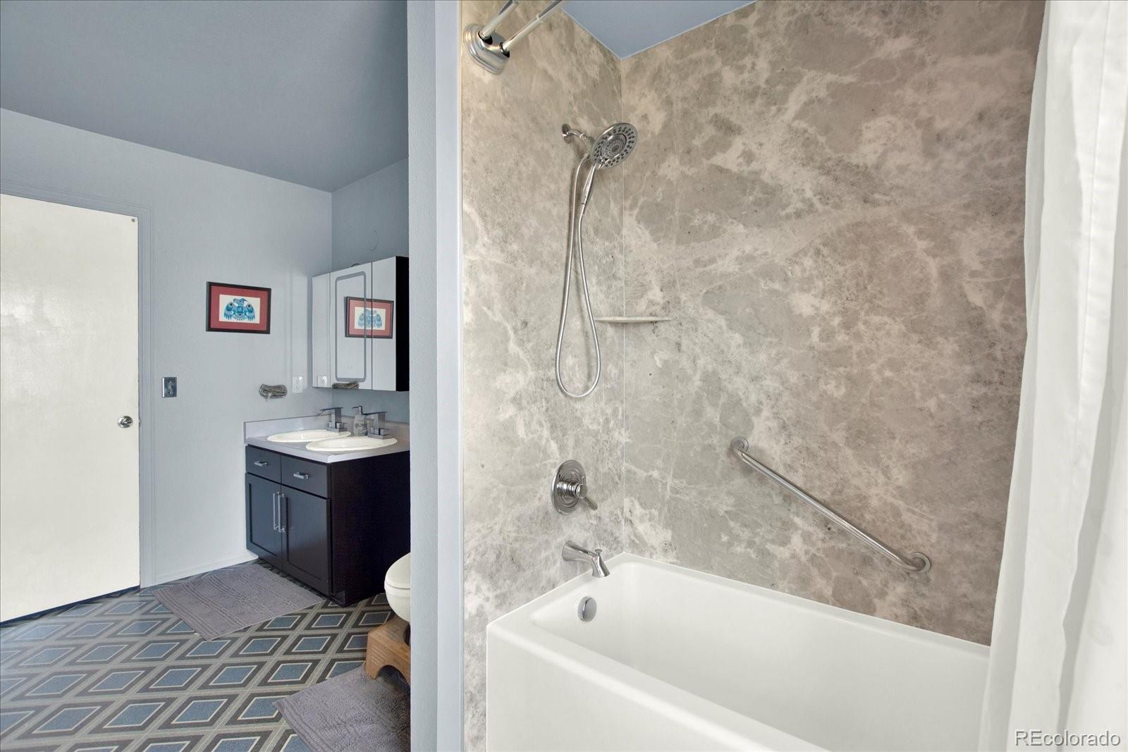 1565 S Helena Circle