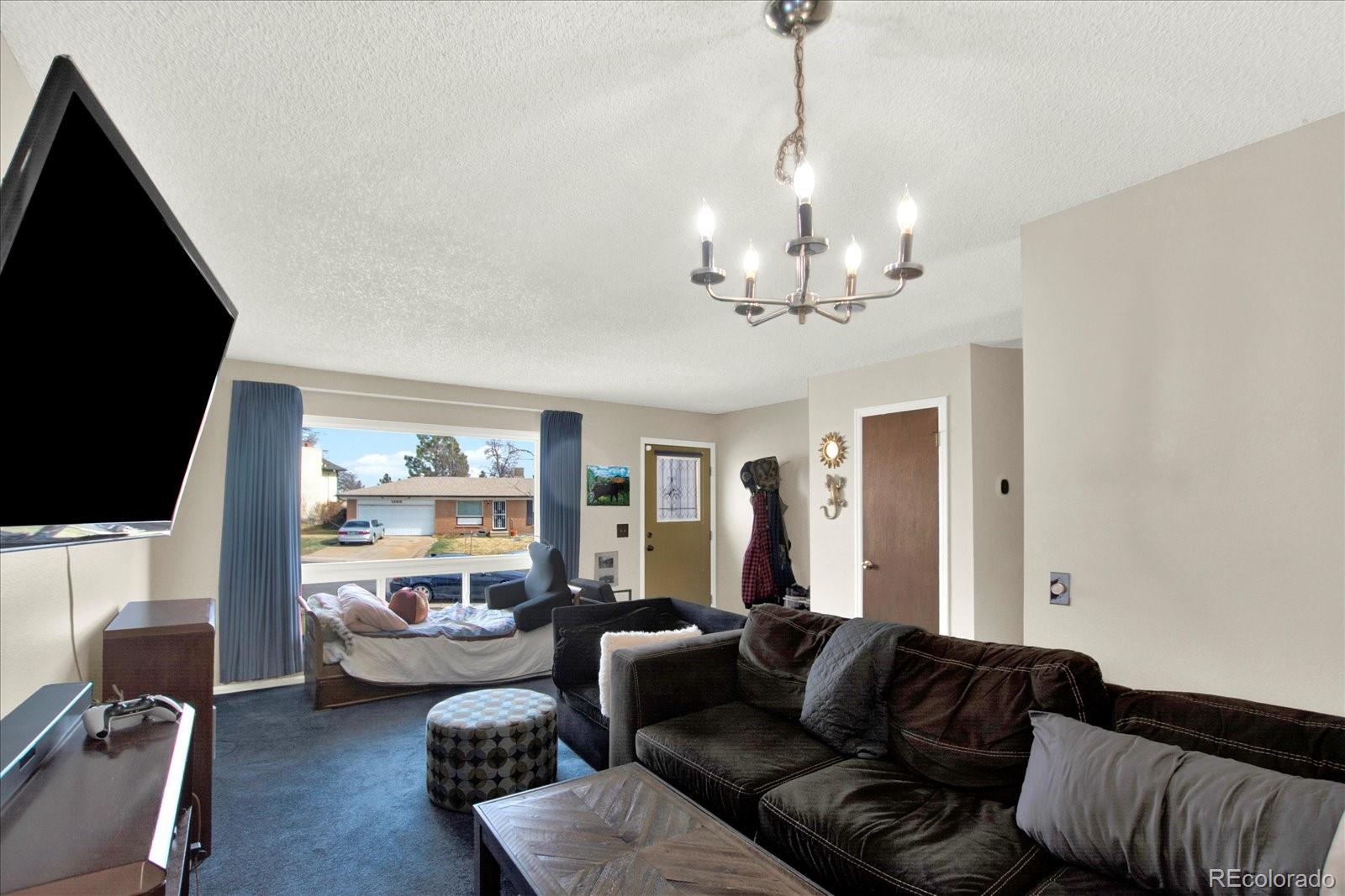 1565 S Helena Circle