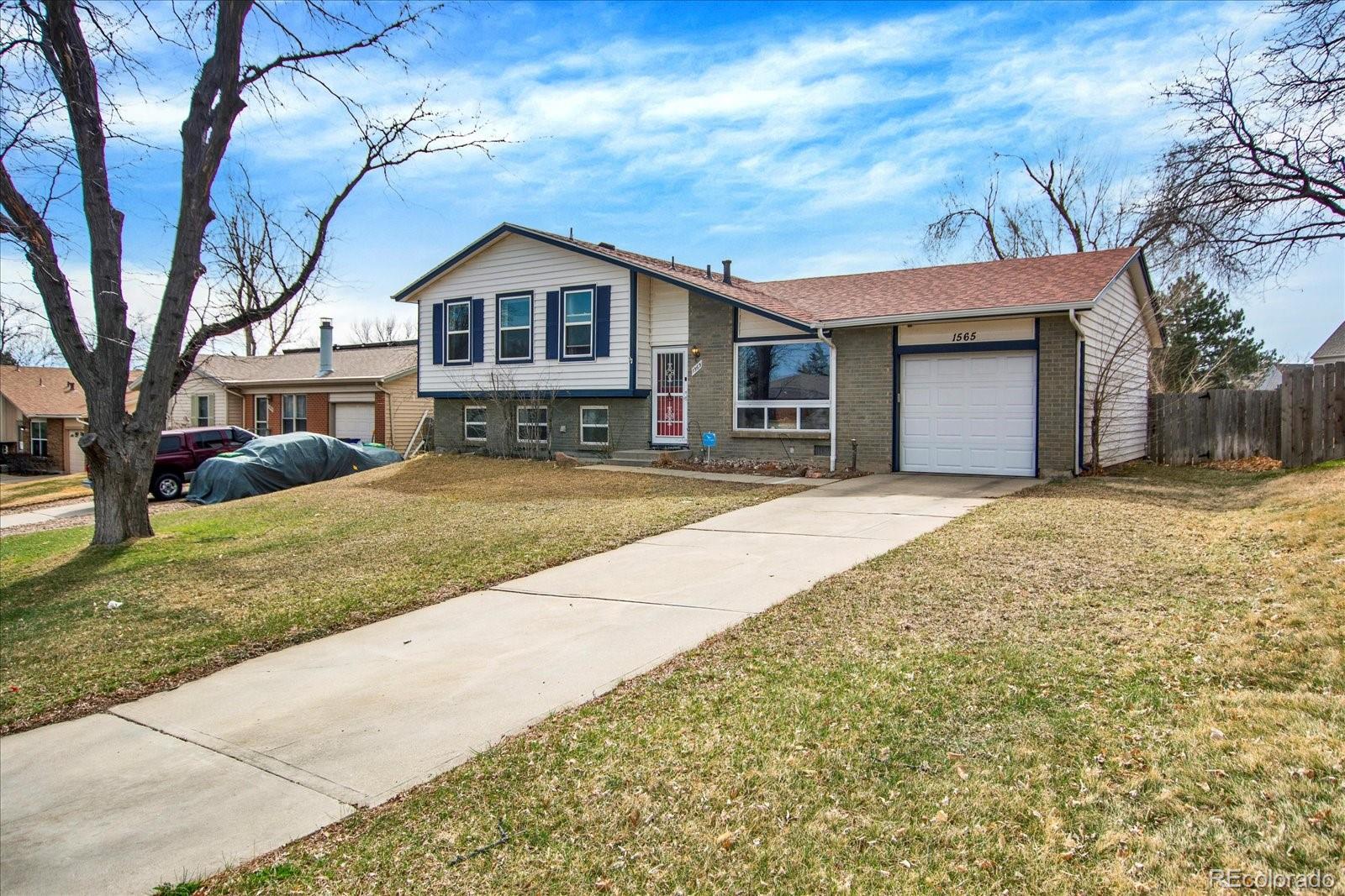 1565 S Helena Circle