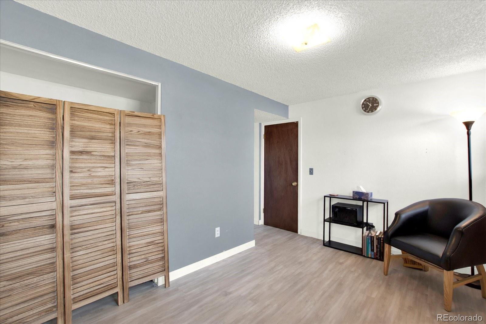 1565 S Helena Circle