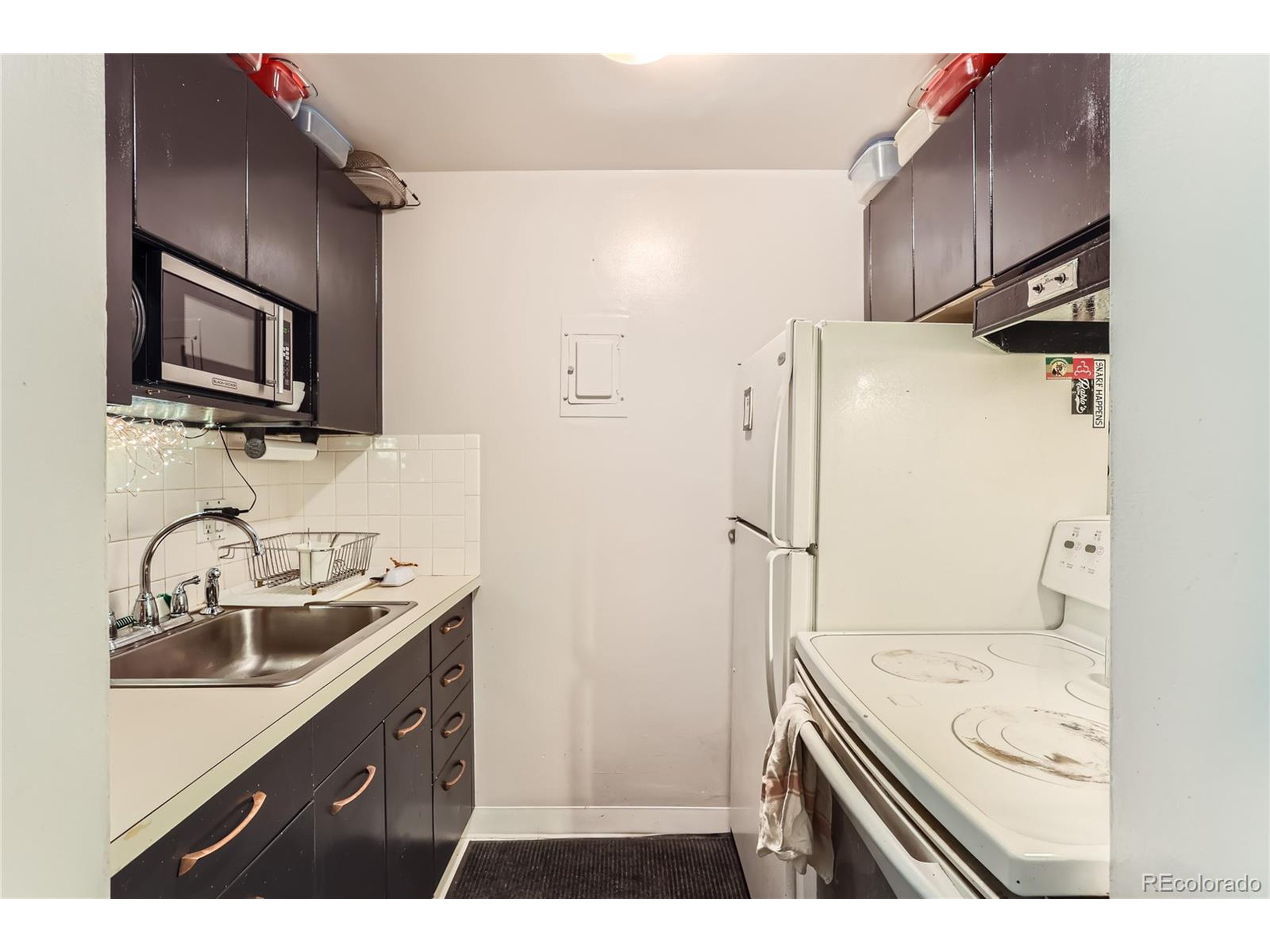 855 N Pennsylvania St 103