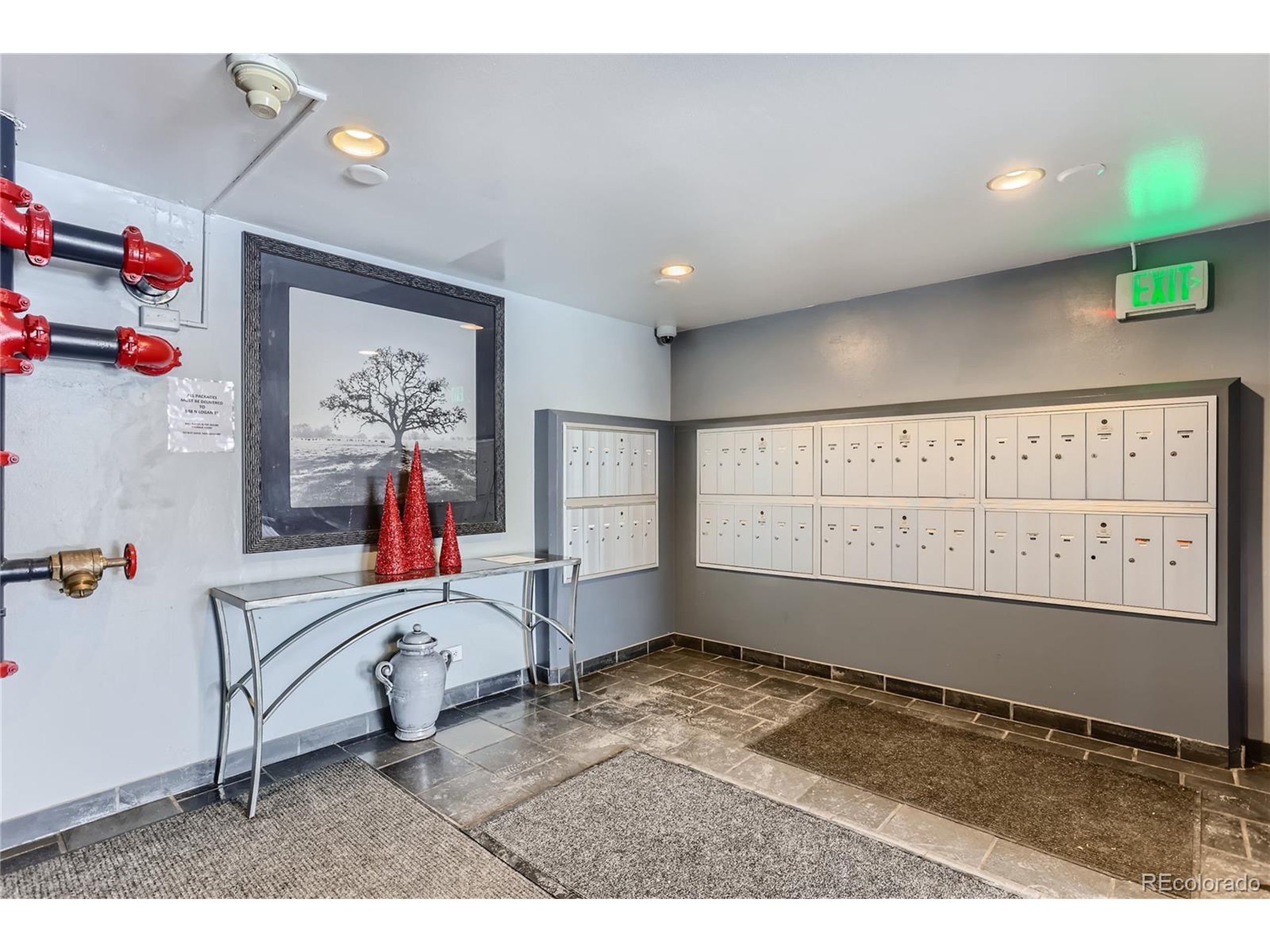 855 N Pennsylvania St 103