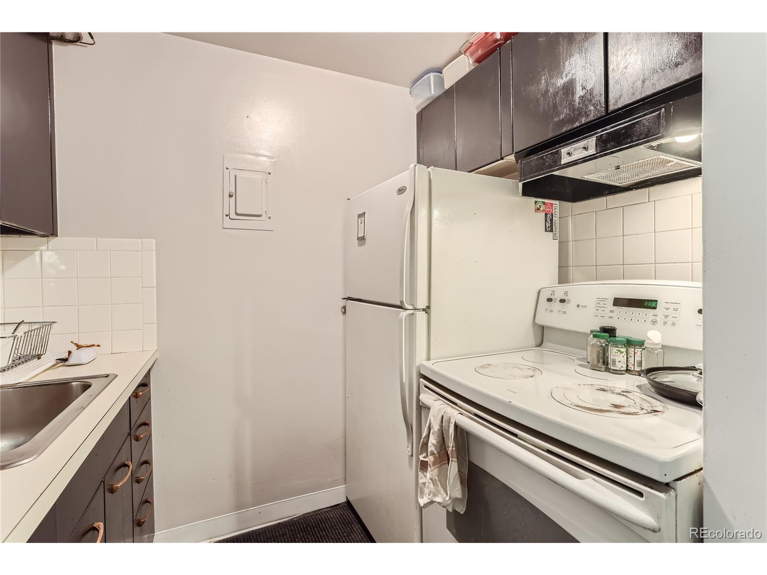 855 N Pennsylvania St 103