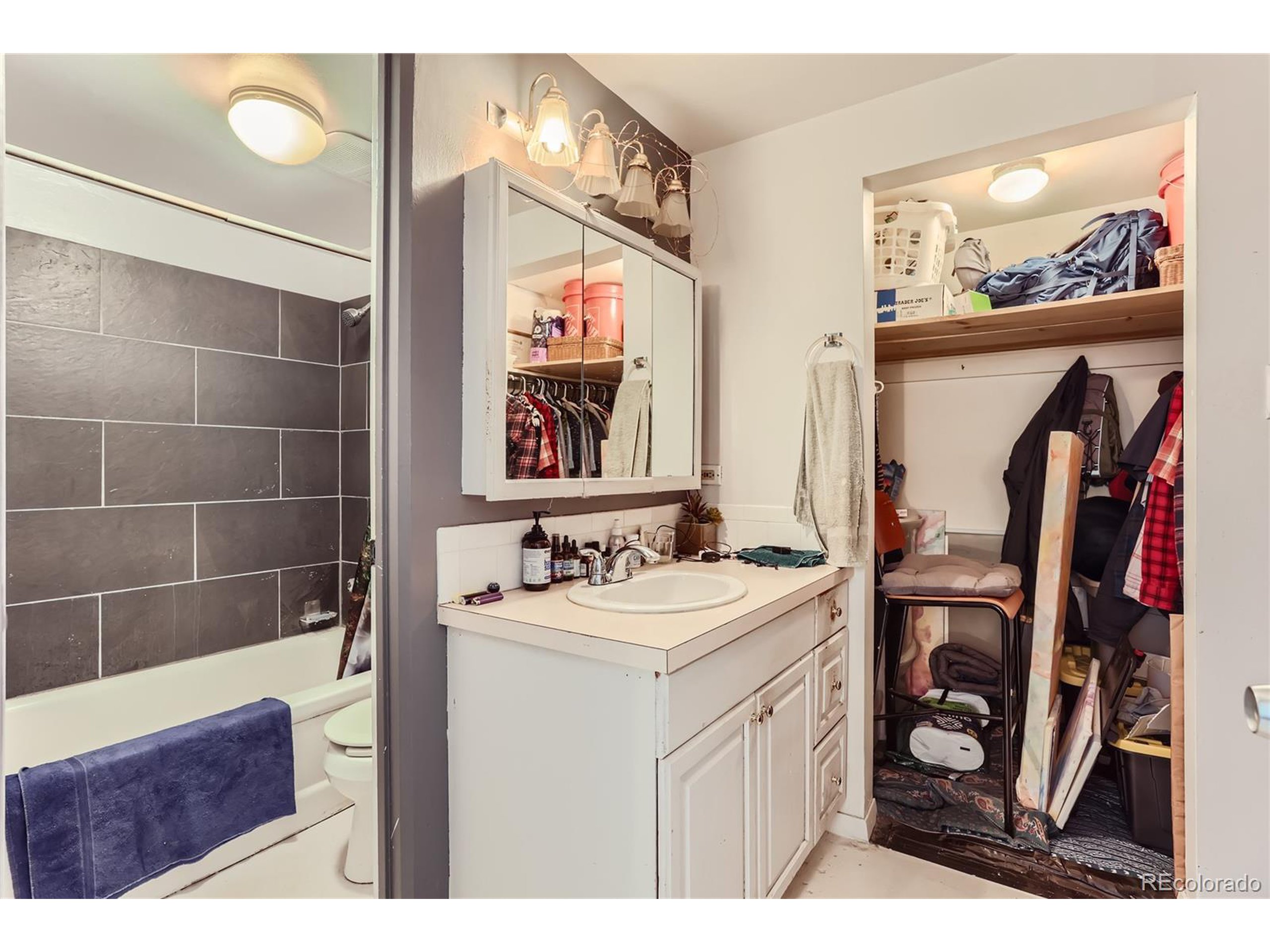 855 N Pennsylvania St 103