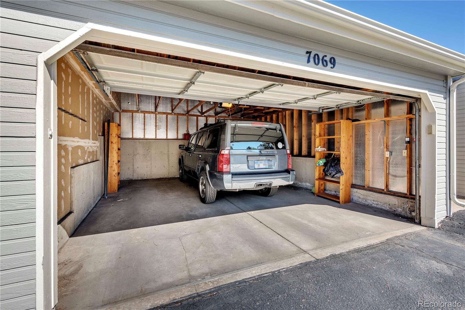 7069 E Briarwood Circle