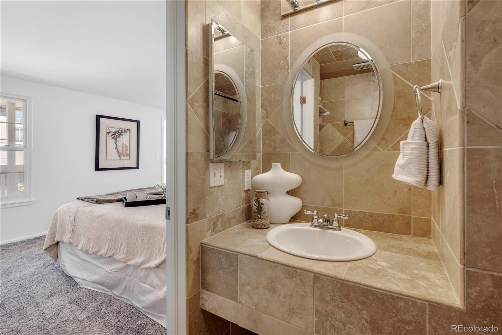 7069 E Briarwood Circle