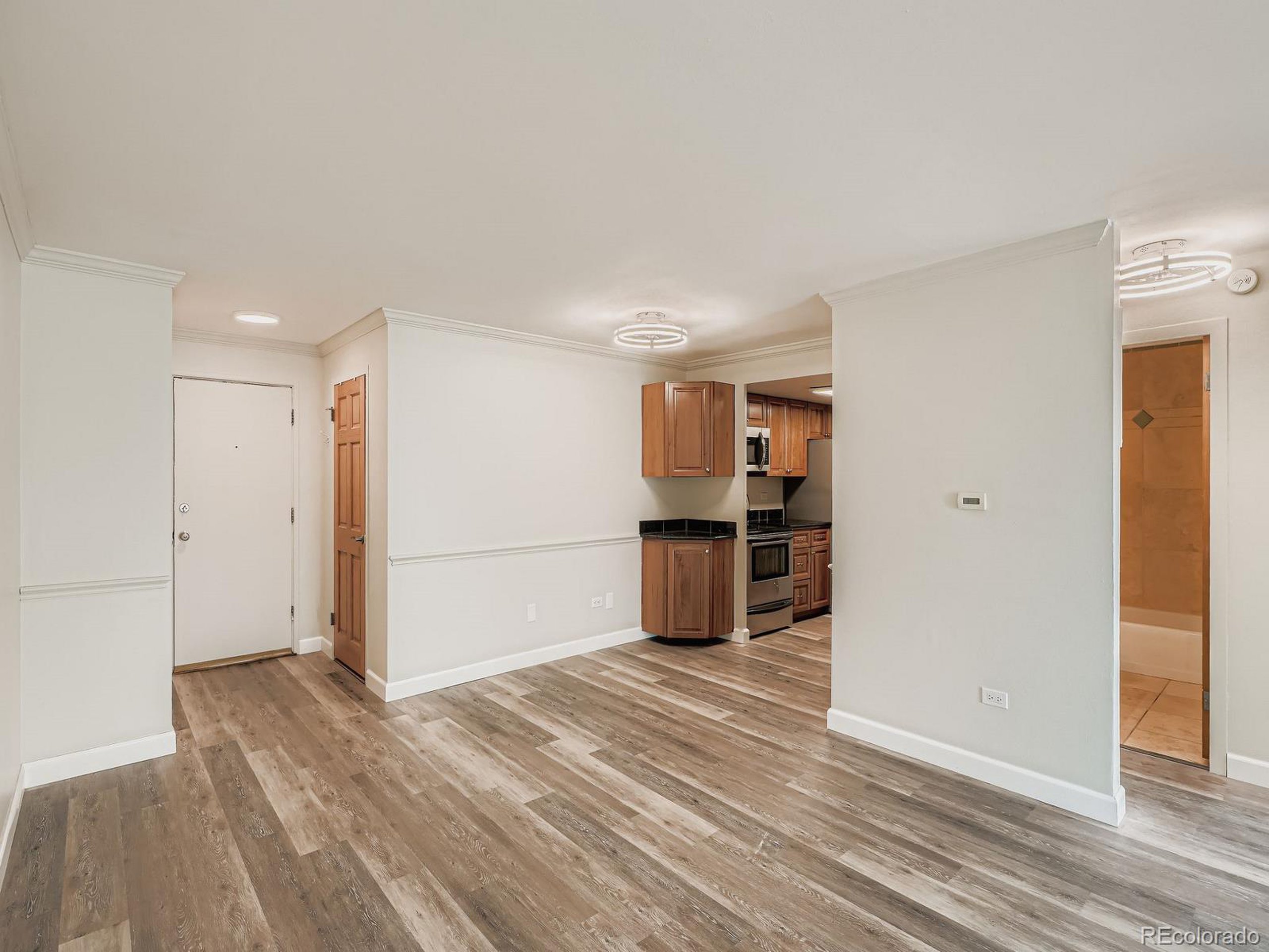 4600 E Asbury Cir 104