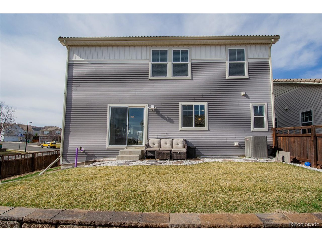 1786 Quartz St