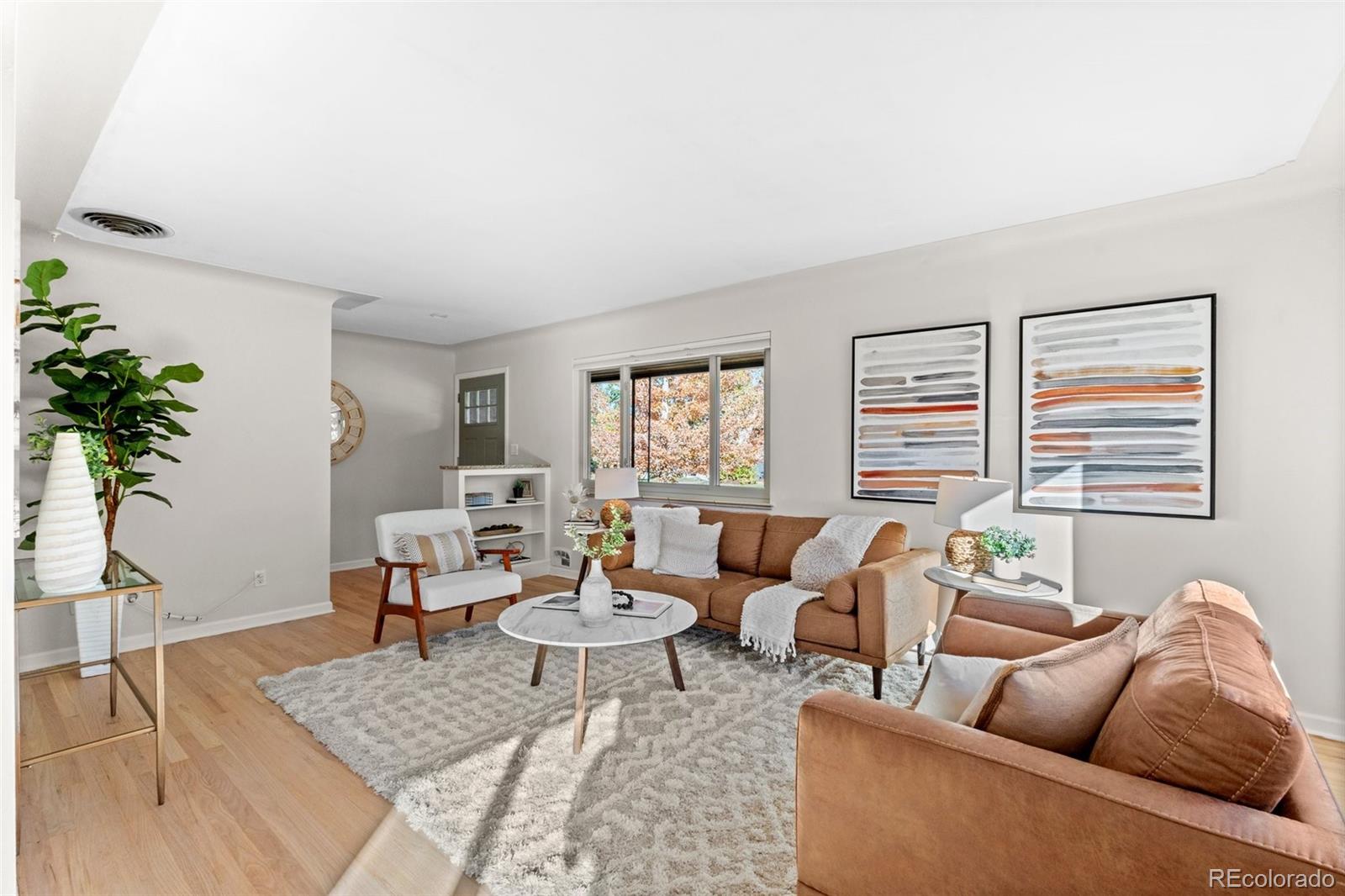 2985 S Downing Street