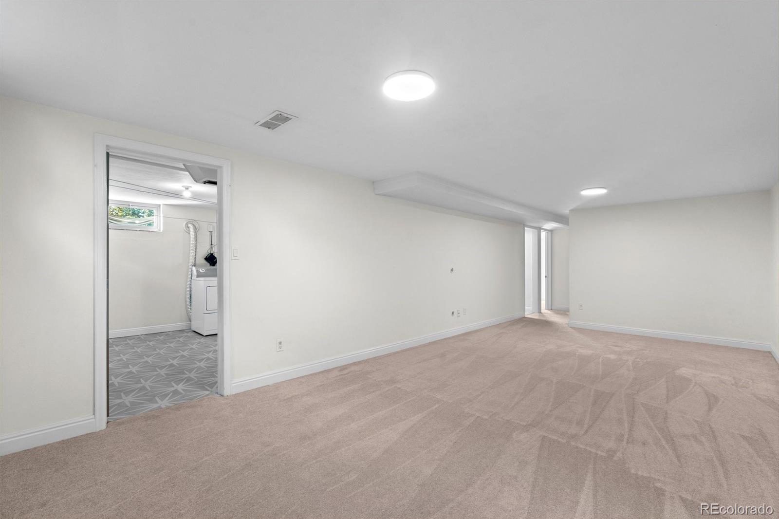 2985 S Downing Street