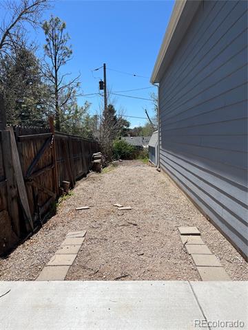 1158 E Easter Court