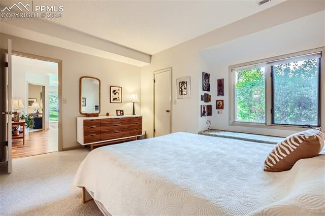 514 Observatory Drive