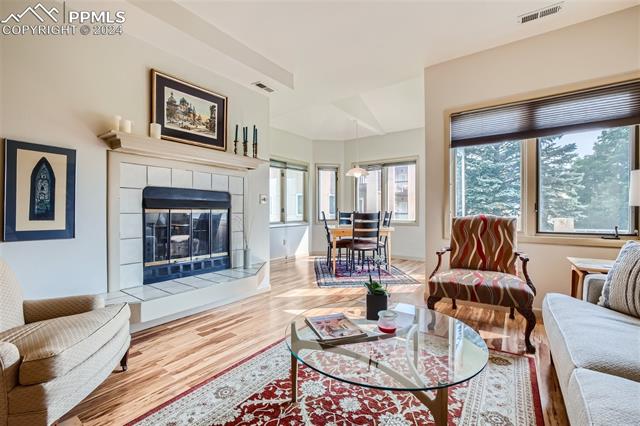 514 Observatory Drive