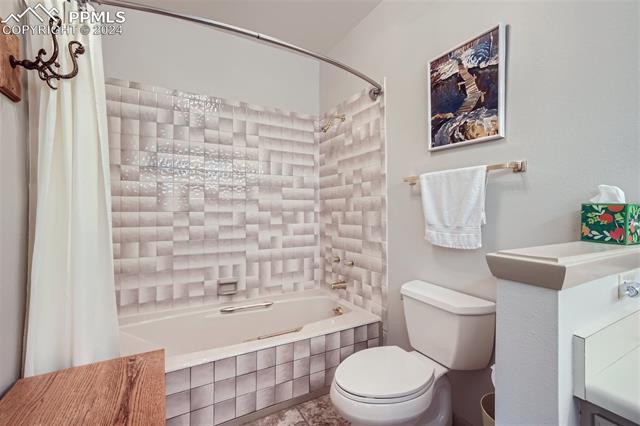 514 Observatory Drive