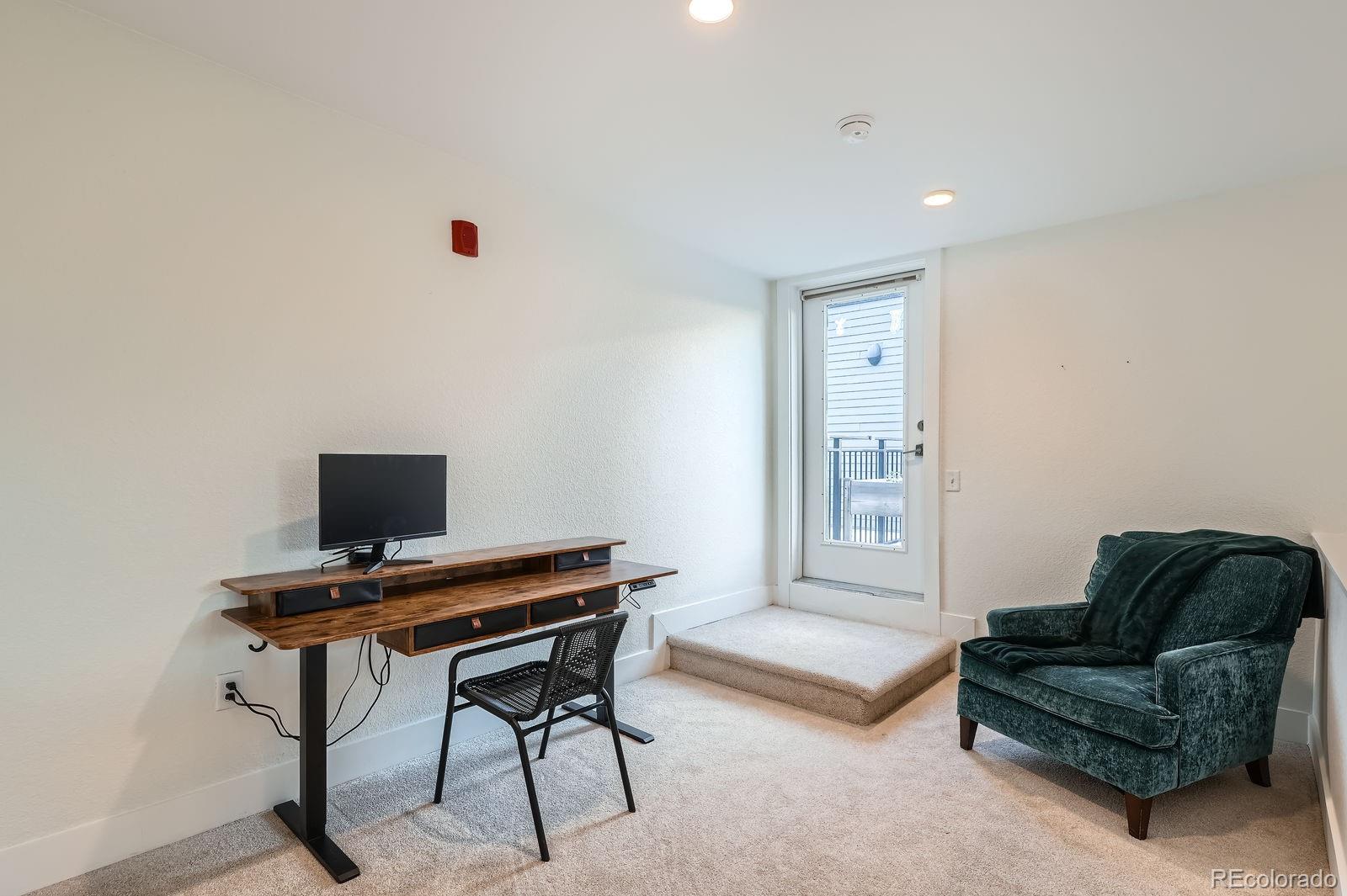 431 E Bayaud Avenue Unit: R304