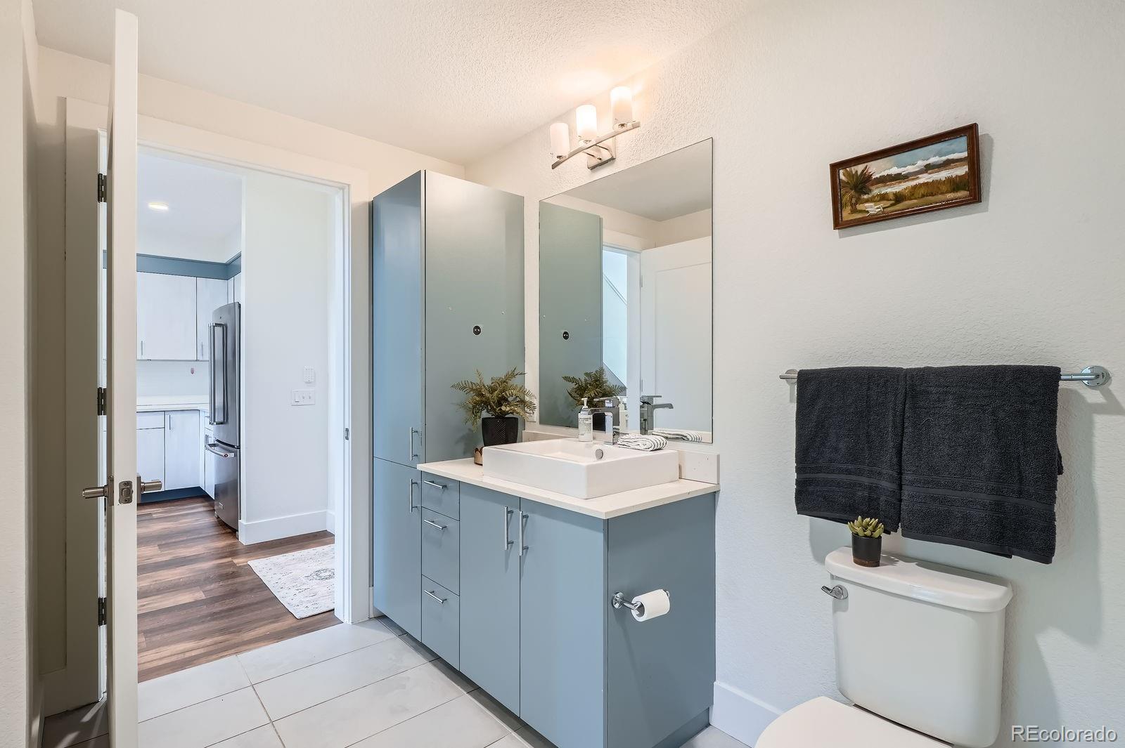 431 E Bayaud Avenue Unit: R304