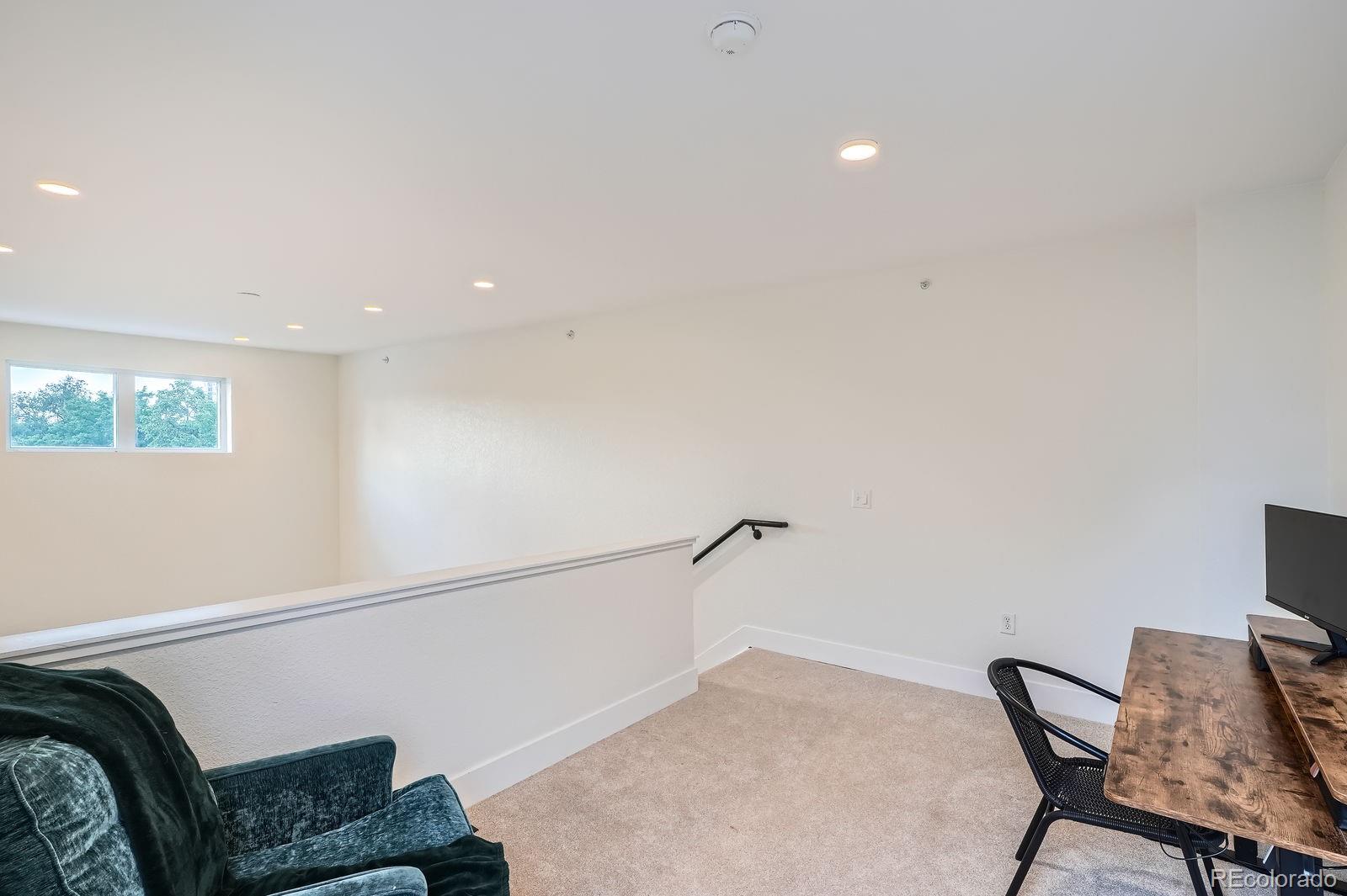 431 E Bayaud Avenue Unit: R304