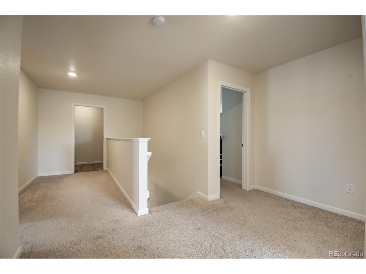 5260 Lumos Ln