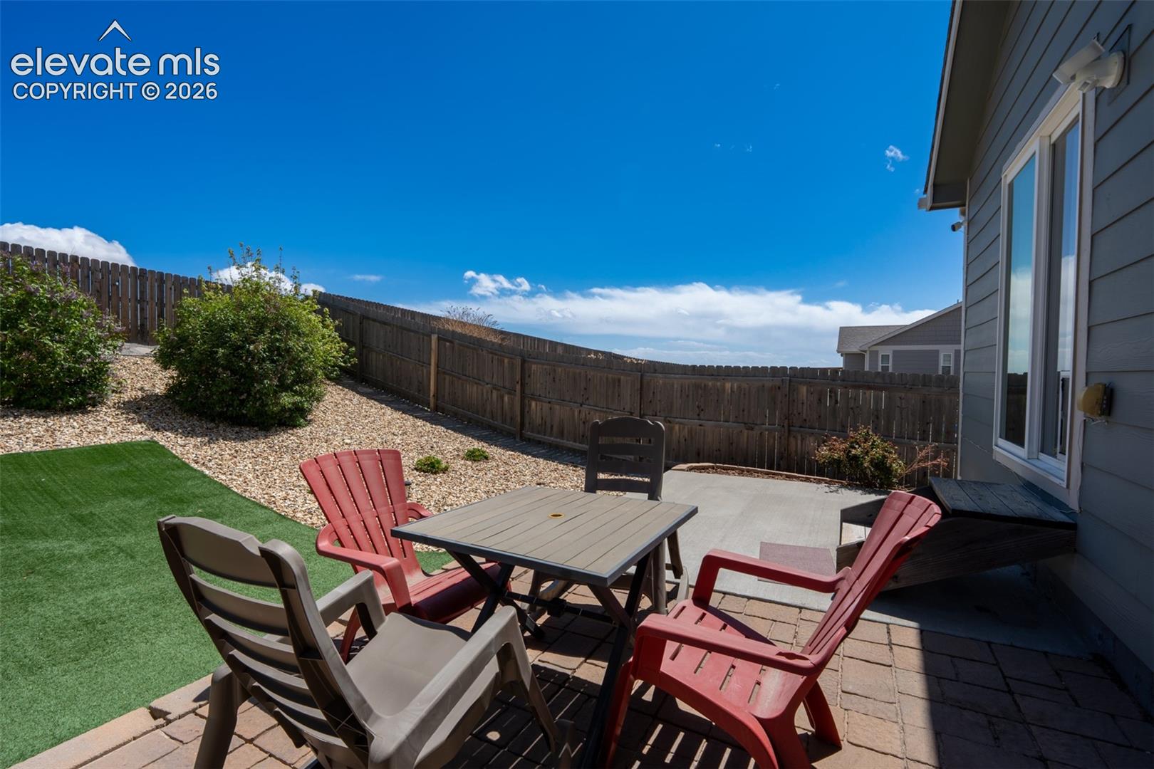 6121 Anders Ridge Lane
