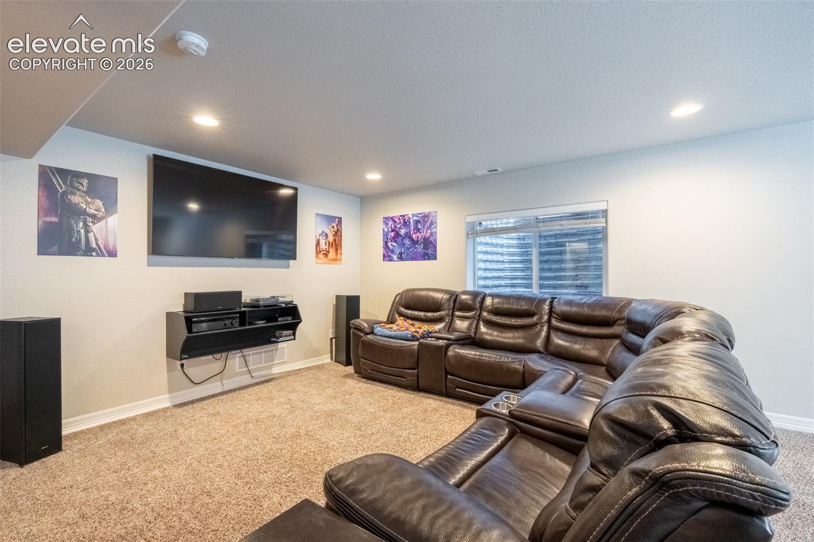 6121 Anders Ridge Lane