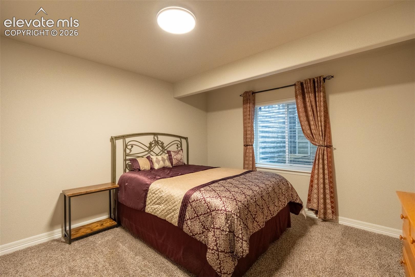 6121 Anders Ridge Lane