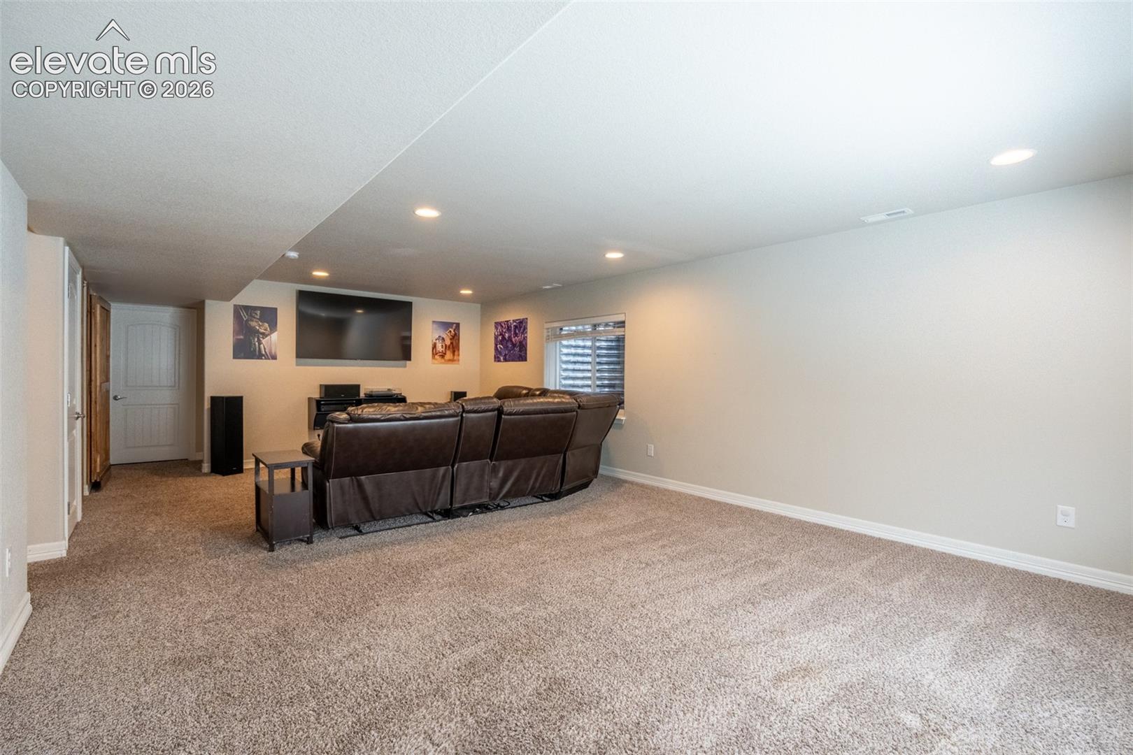 6121 Anders Ridge Lane
