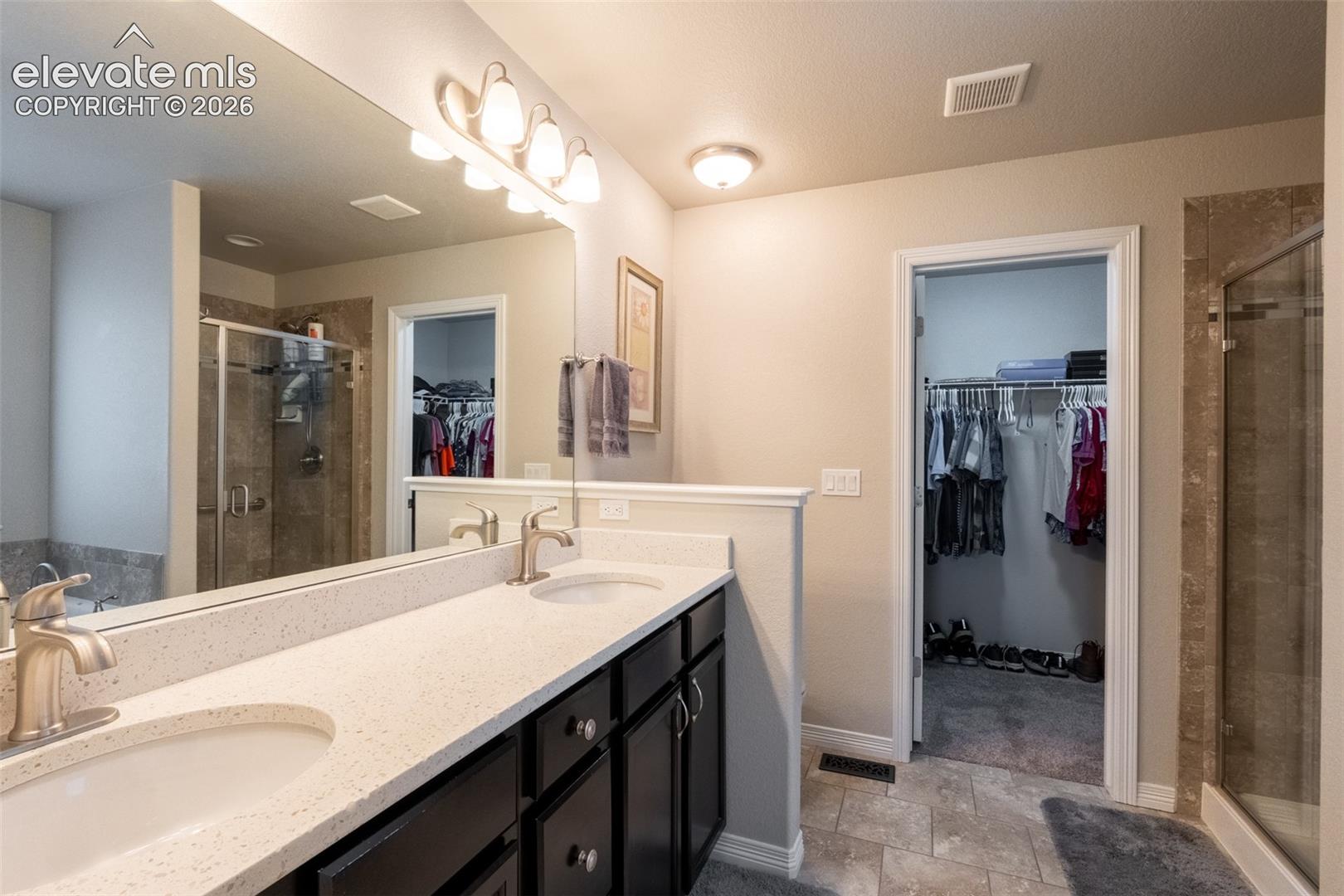 6121 Anders Ridge Lane