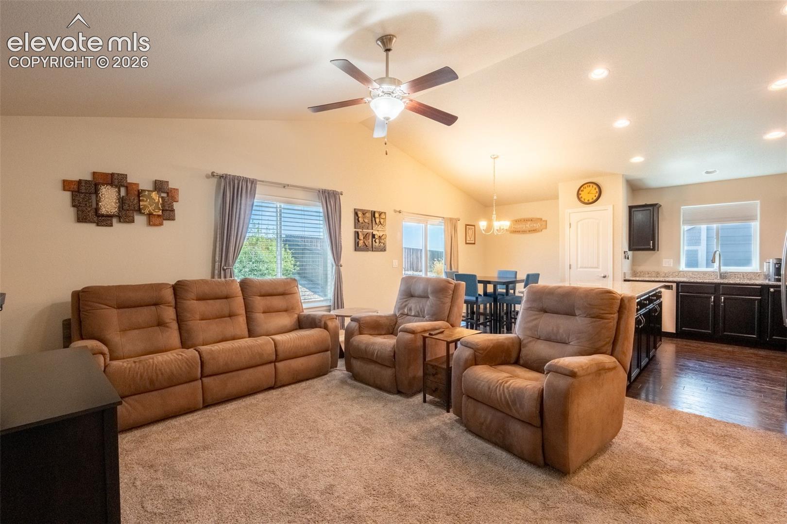 6121 Anders Ridge Lane